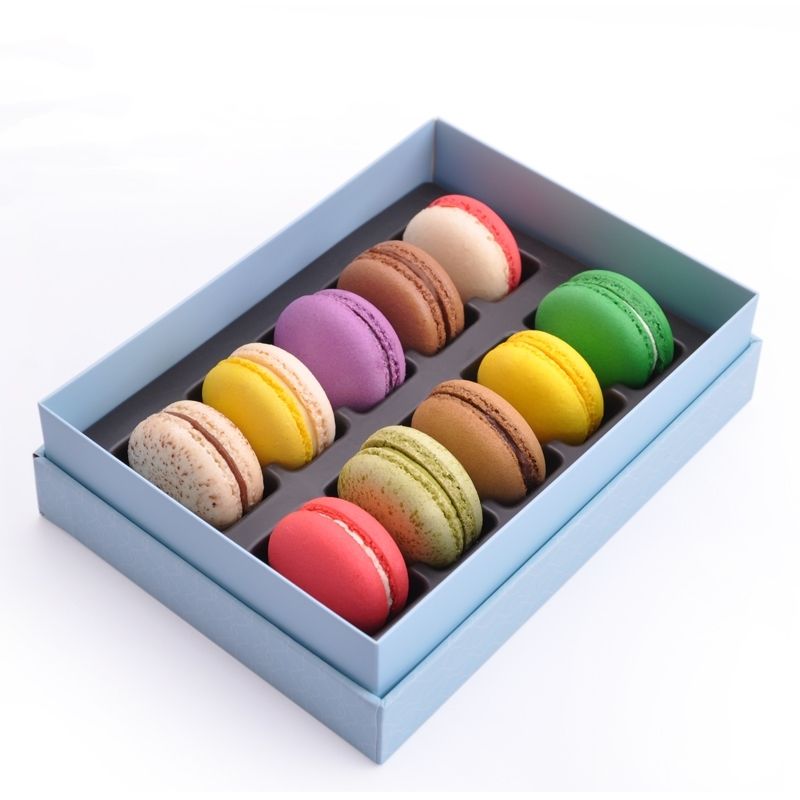 Assorted macarons box